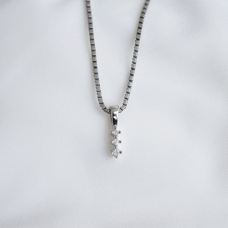 Minimalistischer Anhänger mit Diamanten Zusa 86244