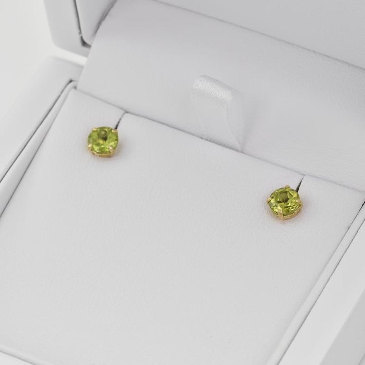 Olivinohrstecker 55361