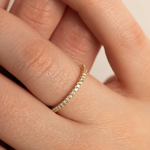 Eternity Ring aus Gold mit 1.25 mm Diamanten Benjamin