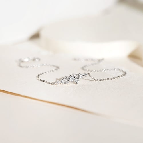 Minimalistisches cluster Armband mit Lab Grown Diamanten Lucy
