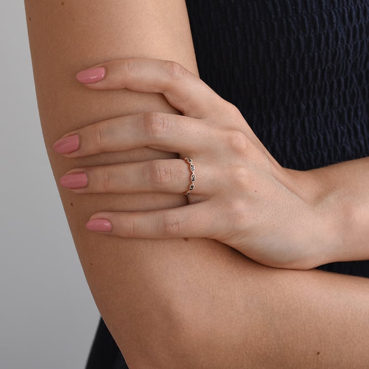 Zarter Eternity-Ring aus Gold mit schwarzen Diamanten Talita 67750