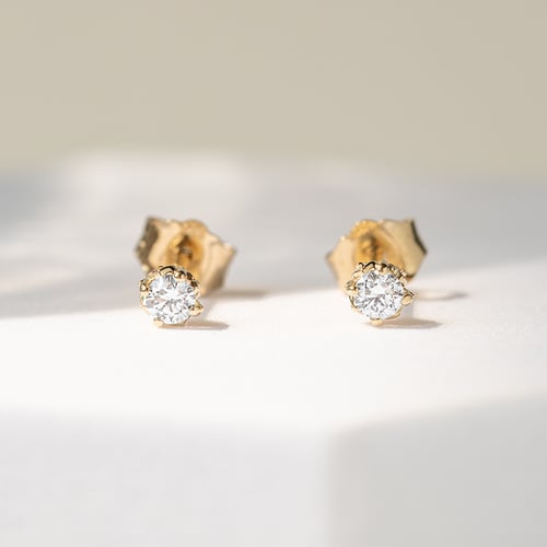 Ohrringe mit Lab Grown Diamanten und Auswahl des Karatgewichts Sandre