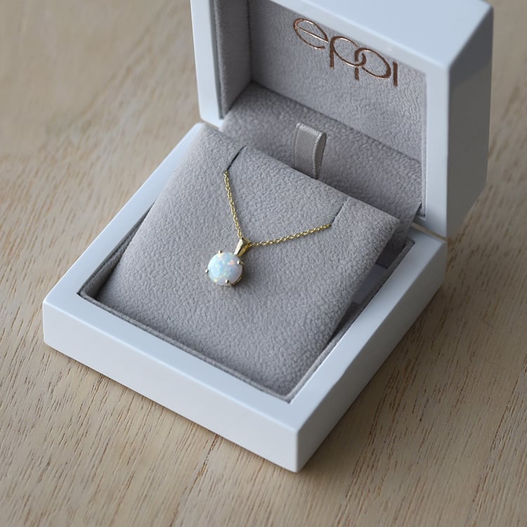 Goldene Kette mit Opal Anhänger in Eppi-Geschenkbox 63996
