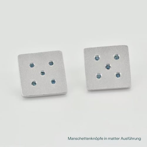 Goldene Quadrat-Manschettenknöpfe mit blauen Diamanten Orien