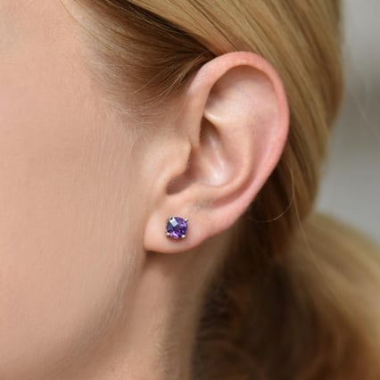 Mystische Ohrstecker mit Amethysten Drary
