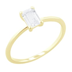 Verlobungsring mit einem Diamanten im Emeraldschliff Olson
