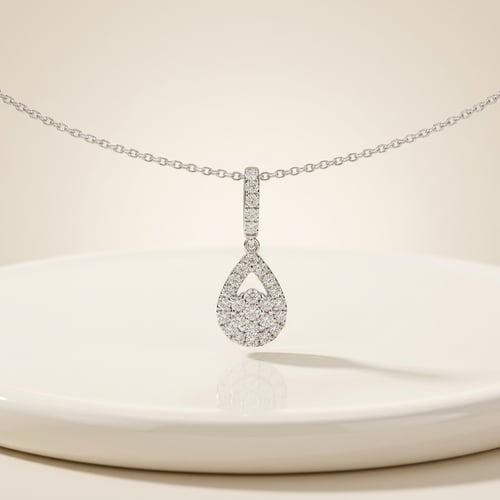 Romantischer Anhänger mit Lab Grown Diamanten Kai