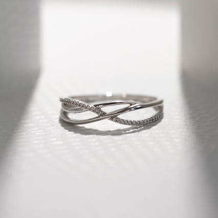 Unkonventioneller Diamantring Izabelle