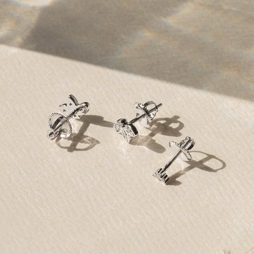 Piercing Ohrring mit Lab Grown Diamanten Masha