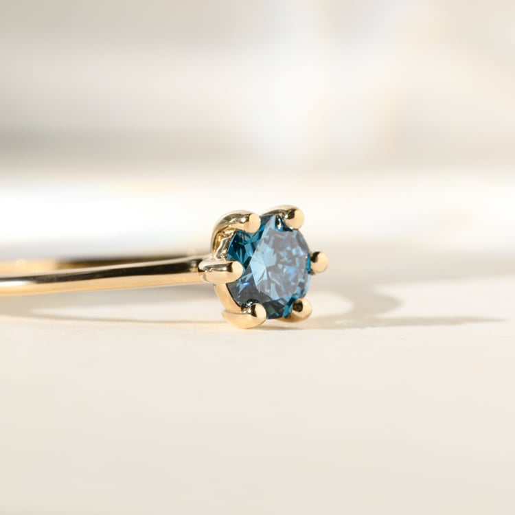 Verlobungsring mit zertifiziertem fancy blue Diamanten Birdie 140483