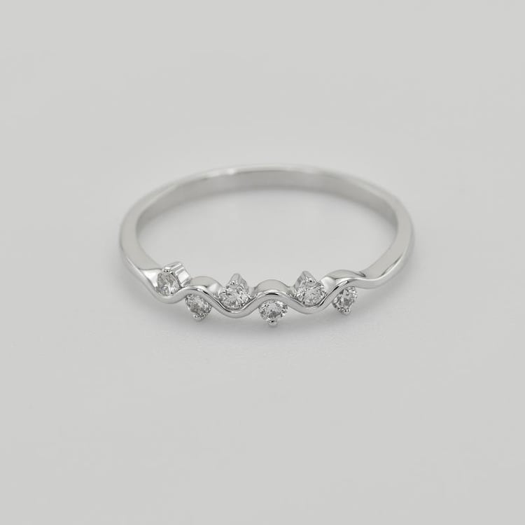 Ring aus Gold mit sechs Diamanten Adidio 19167