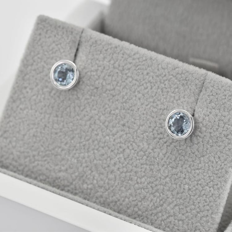 Klassische Ohrstecker mit Aquamarinen Wetty 40347