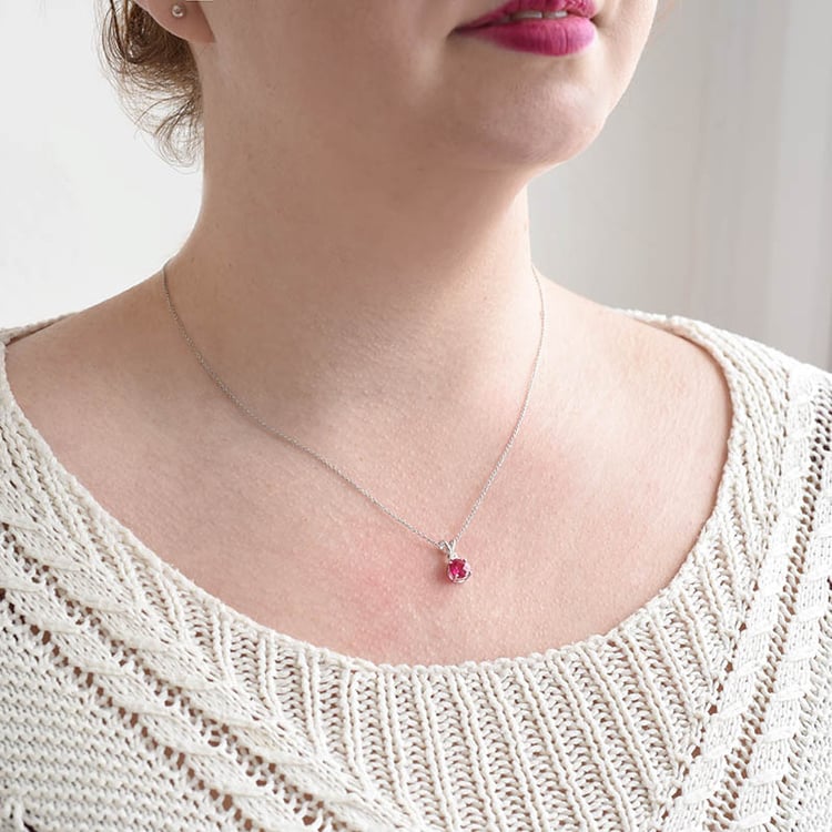 Goldener Rubinanhänger mit Diamant Emolyna 94013