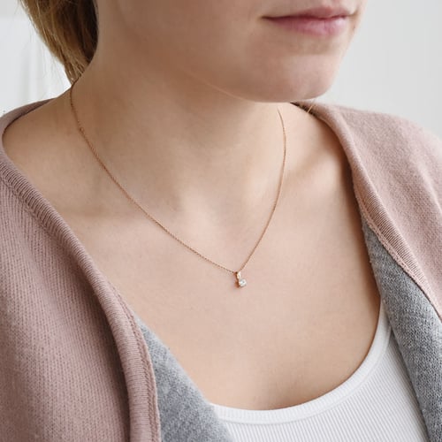 Anhänger mit Diamant und vier Krappen Alexen