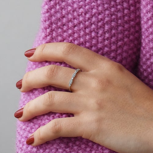 Eheringe aus einem Vintage-Ring mit Lab Grown Diamanten und einem Komfort-Ring Liam