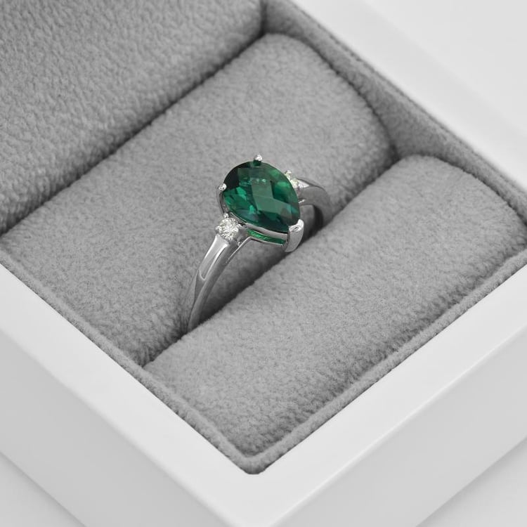 Goldring mit Smaragd in Birnenform und Diamanten Ralphie 45383