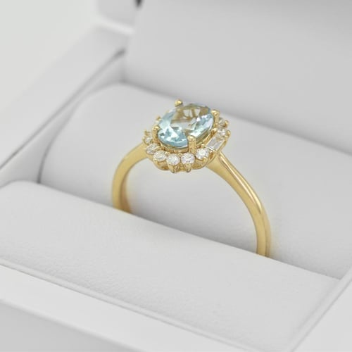 Aquamarinring mit Diamanten Sajani