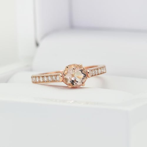 Verlobungsring mit Morganit und Diamanten Volans