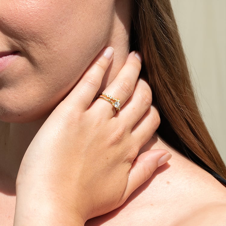 Eternityring in V-Form mit Diamanten Kenzie 142466