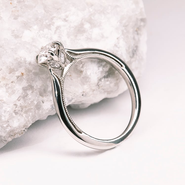 Verlobungsring mit einem 0.71 ct Lab Grown Diamanten mit IGI Zertifikat Libby 115798