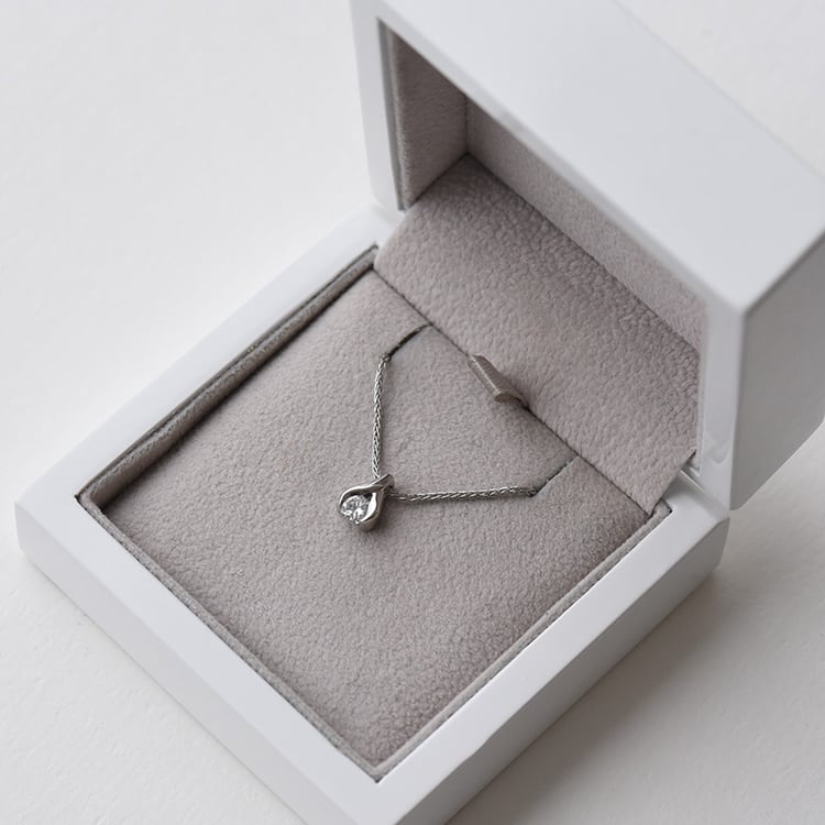 Platinanhänger mit 0.27ct IGI zertifiziertem Diamanten Ilisha 72941