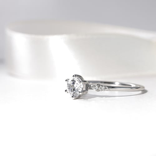 Verlobungsring mit Diamanten Kristia