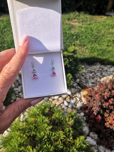 Ohrringe mit Edelsteinen