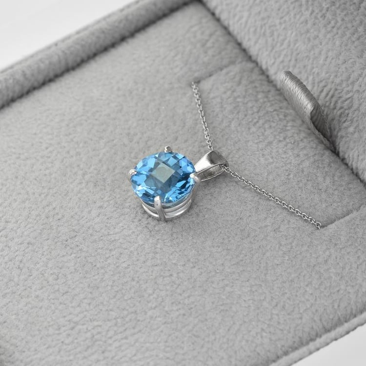 Opal Anhänger in Gold in Eppi-Geschenkbox 38897