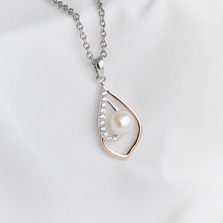 Silberner Anhänger mit Perle und Zirkonia Corinne 90805