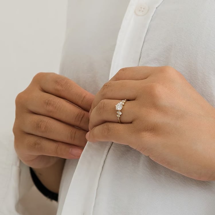 Verlobungsring aus Gold mit 2.35ct IGI-zertifiziertem Lab Grown Diamanten Olha 166242