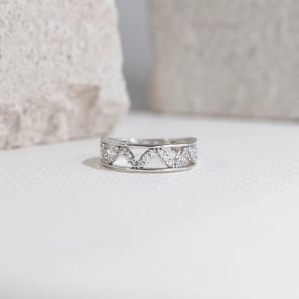 Atypischer Eternity-Ring mit Lab Grown Diamanten Borys