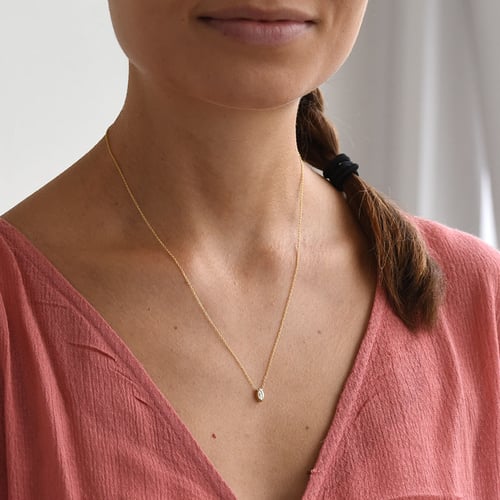 Goldkette mit 0.25ct GIA-zertifiziertem Diamant im Marquiseschliff Rabba