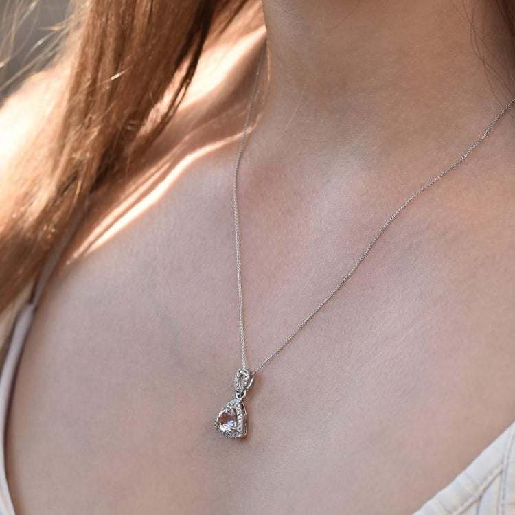 Goldener Anhänger 32928