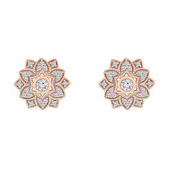 Silberne Ohrstecker mit einer Blume aus Lab Grown Diamanten Bethel