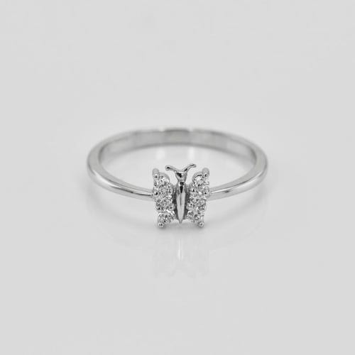 Verlobungsring mit Motiv des Schmetterlings und Diamanten Laua