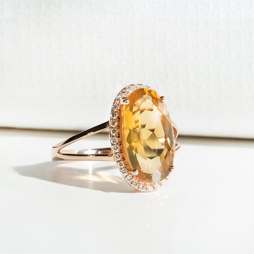 Goldring mit 5ct Citrin und Diamanten Aiofe