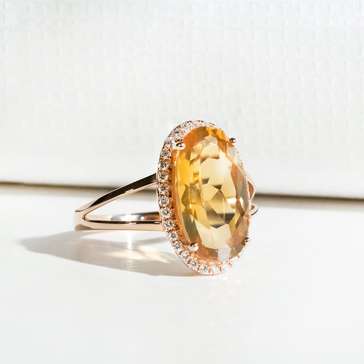 Goldring mit 5ct Citrin und Diamanten Aiofe 114125