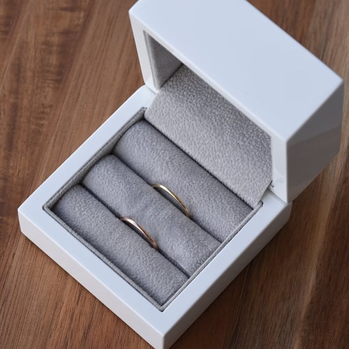Minimalistische Eheringe aus Gold Claudia