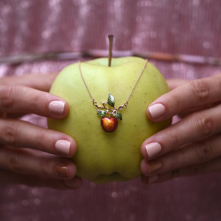 Emailleschmuck 46679