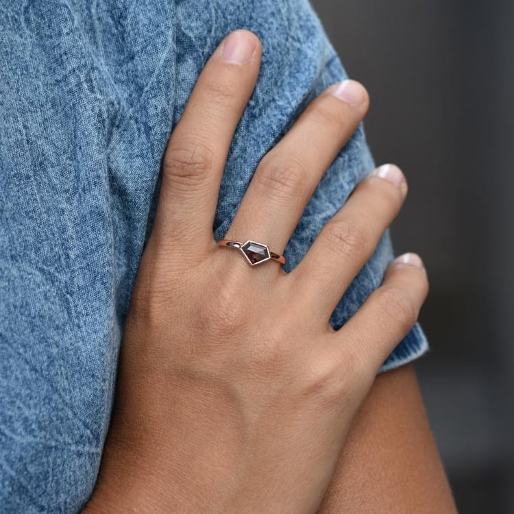 Ring mit Braun Salt and Pepper Diamant Hanname 44078