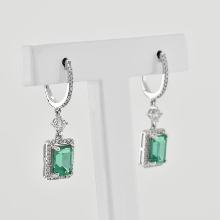 Smaragdohrringe mit Diamanten Amata 16847