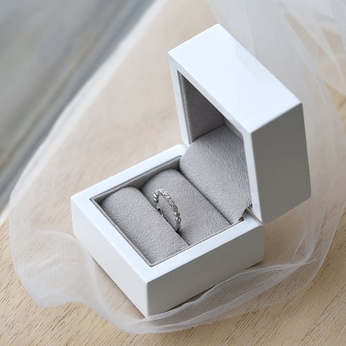 Memoire Ring mit Diamanten aus Gold Paloma