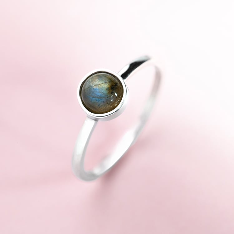 Goldener minimalistischer Ring mit Labradorit Stowy 150440