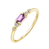 Ring mit Saphir in Emerald Form und Diamanten Taia