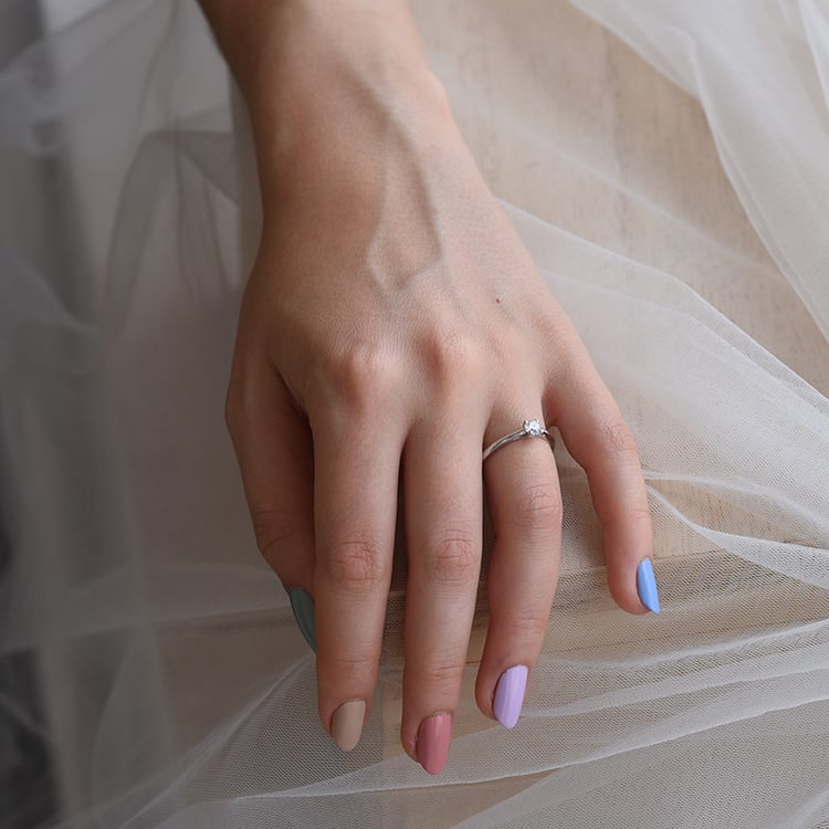 Verlobungsring aus Platin mit GIA zertifiziertem Diamanten Katya 120681