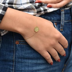 Goldarmband mit Diamanten und Gravur Shalek