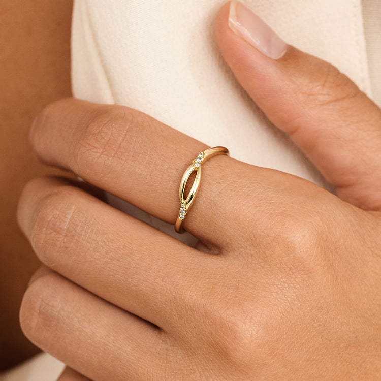 Atypischer Ring aus Silber mit Diamanten Nils 163015