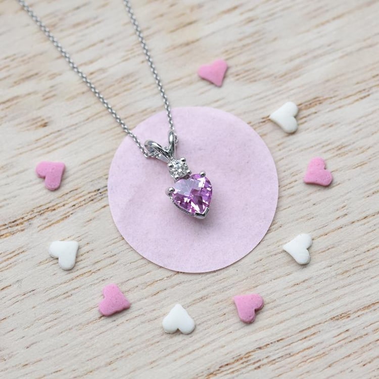 Goldene Halskette mit Saphir und DIamant 40088