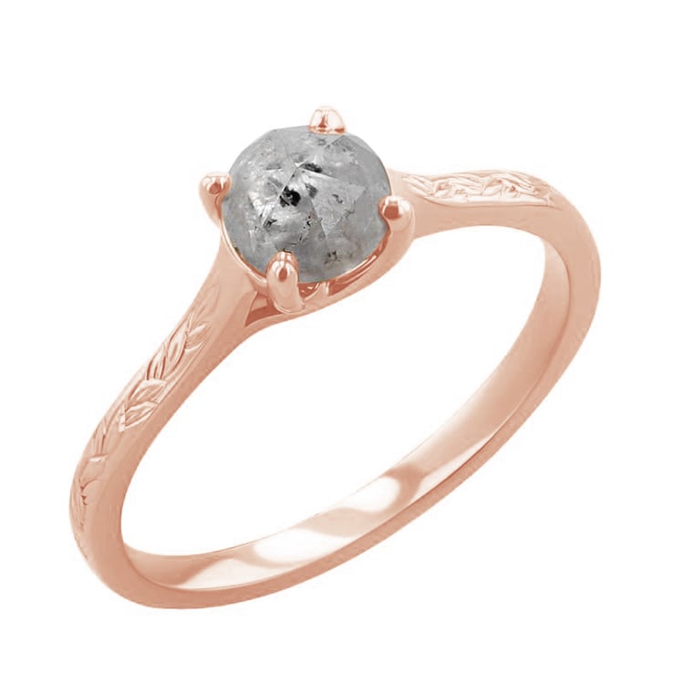 Goldener von Hand gravierter Ring mit einem Salt and Pepper Diamanten Aldora 130333