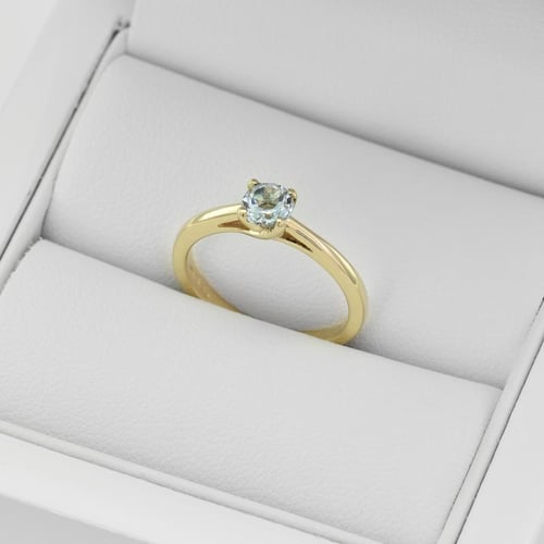 Verlobungsring aus Gold mit Aquamarin Katya